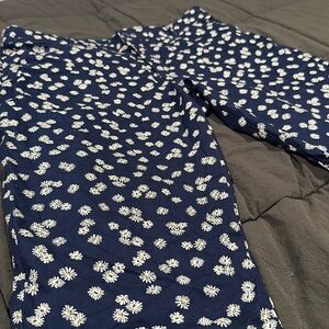 Daisy Capri Pants